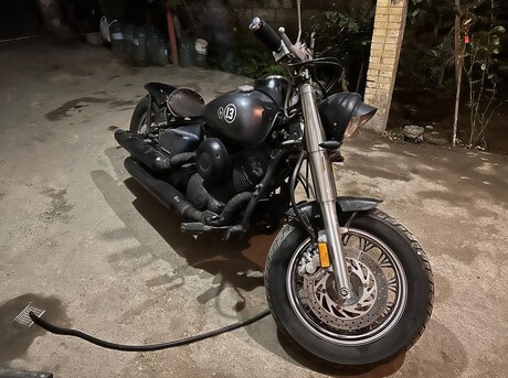 Yamaha  2000