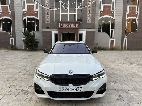 BMW 330 2020