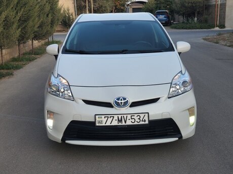 Toyota Prius 2015
