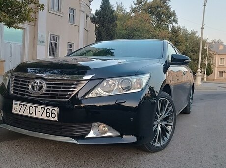 Toyota Camry 2014