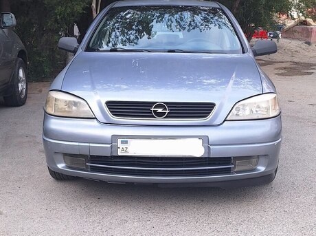 Opel Astra 2003