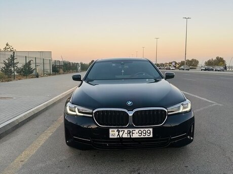 BMW 530e 2022