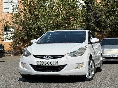 Hyundai Elantra 2013
