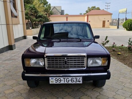LADA (VAZ) 2107 2000