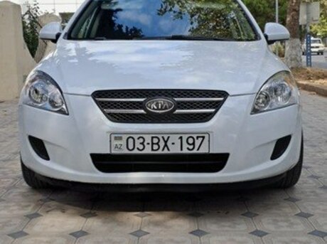 Kia  2010