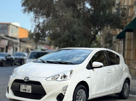 Toyota Aqua 2016