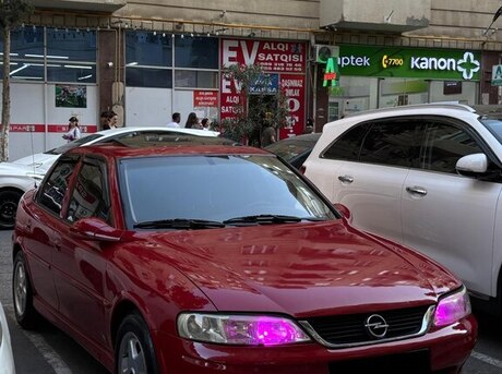 Opel Vectra 2000