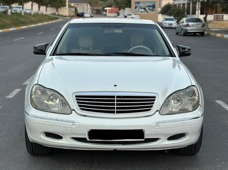 Mercedes S 320