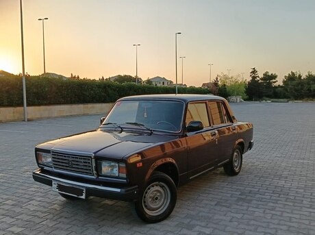 LADA (VAZ) 2107 2005