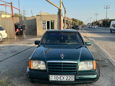 Mercedes E 220 1995