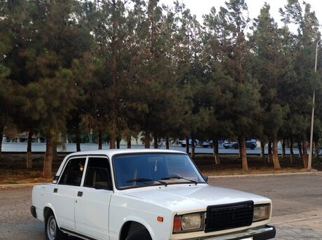 LADA (VAZ) 2107 2004