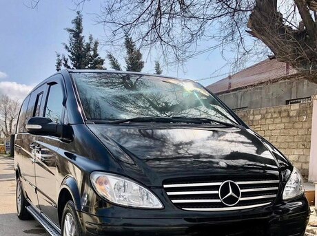 Mercedes Viano 2009