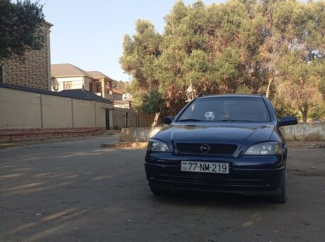 Opel Astra 1998