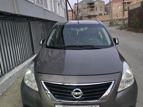 Nissan Latio 2013