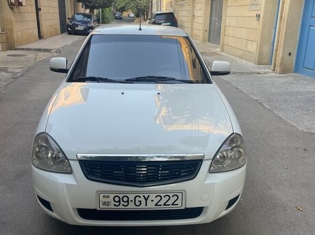 LADA (VAZ) Priora 2013