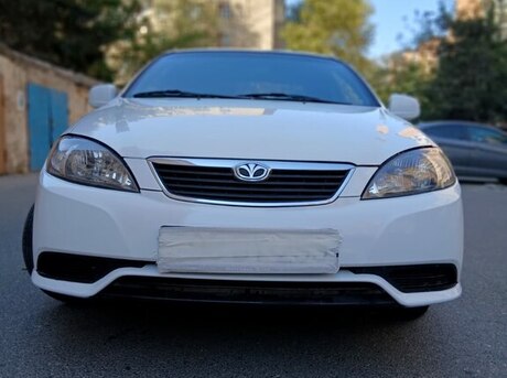 Daewoo Gentra 2014