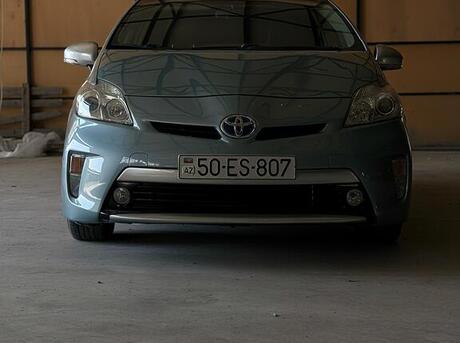 Toyota Prius 2014