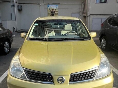 Nissan Tiida 2007