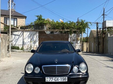 Mercedes E 320 2001