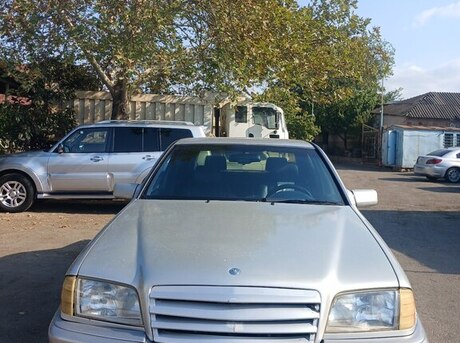 Mercedes C 220 1995