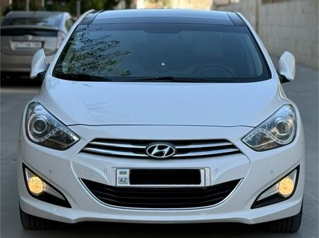 Hyundai i40 2011