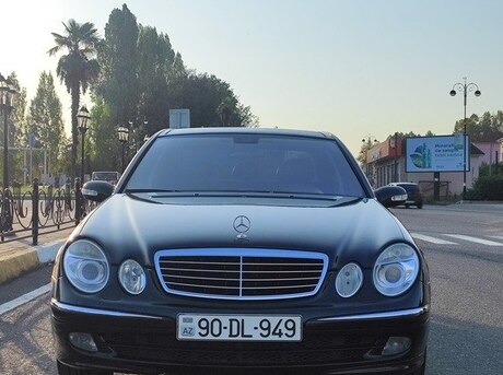 Mercedes E 240 2002