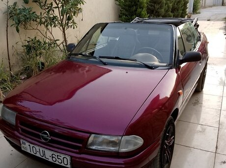 Opel Astra 1998