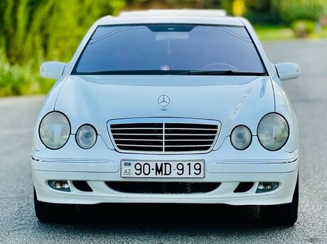 Mercedes E 240 2000