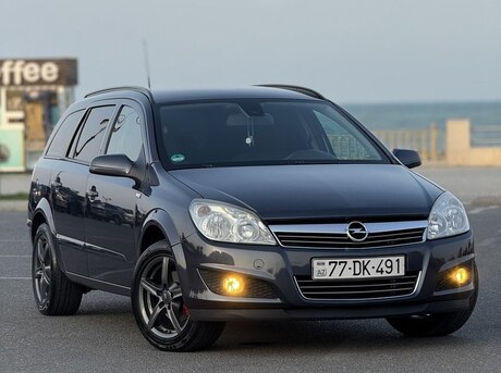Opel Astra 2009