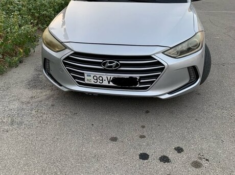 Hyundai Elantra 2016