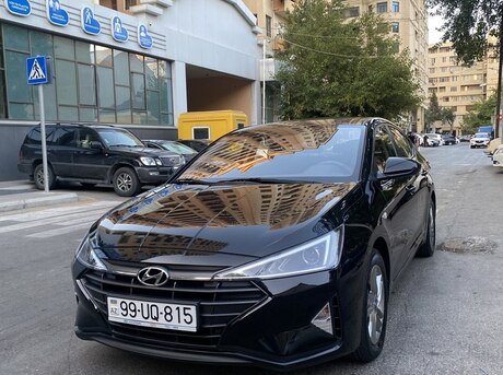 Hyundai Elantra 2019