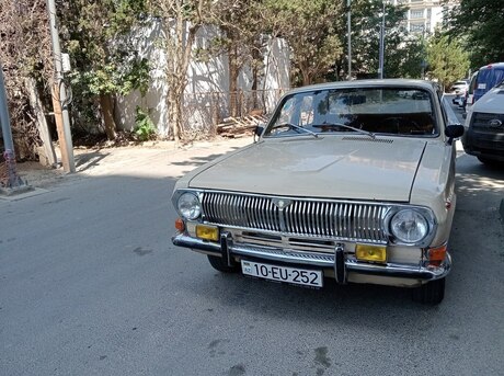 GAZ 24 1984