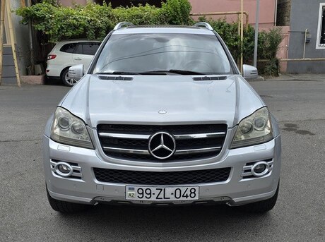Mercedes  2007