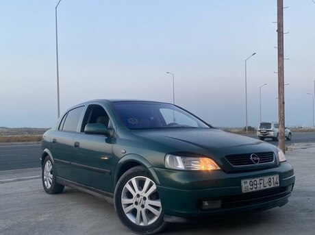 Opel Astra 2000