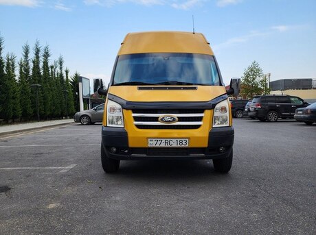 Ford Transit 2010