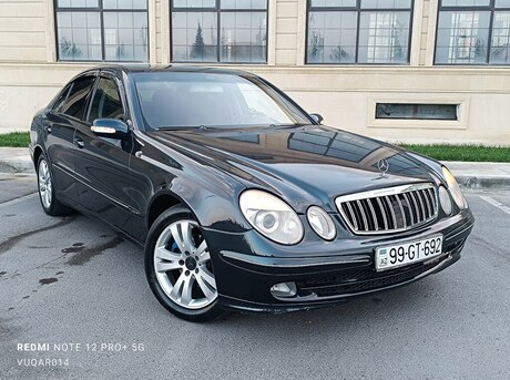 Mercedes E 220 2002