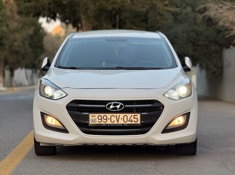 Hyundai i30 2015