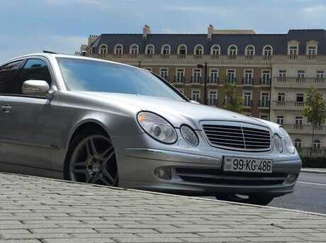 Mercedes E 220 2002