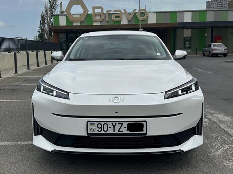 Changan Qiyuan A05 2015