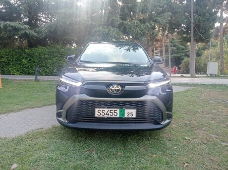 Toyota  2025