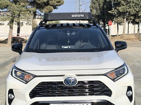 Toyota RAV4 2021