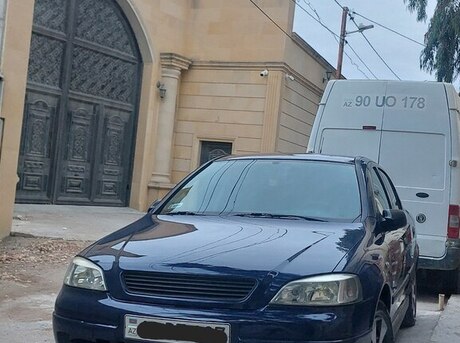 Opel Astra 2005