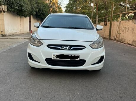 Hyundai Accent 2012