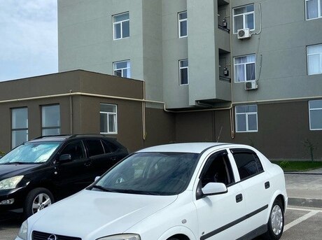 Opel Astra 2005