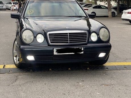 Mercedes E 240 1999