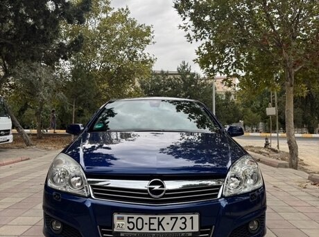 Opel Astra 2009