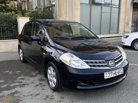 Nissan Tiida 2012