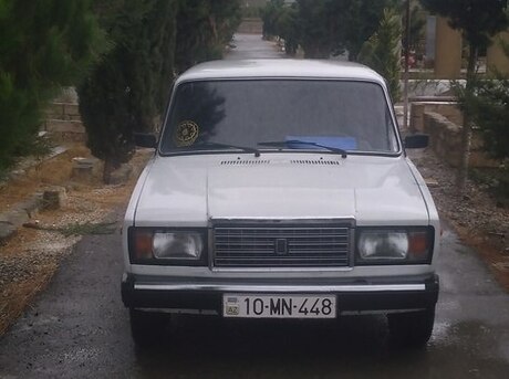 LADA (VAZ) 2107 2004