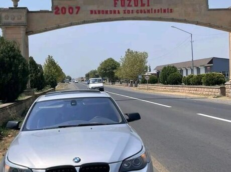 BMW 530 2004