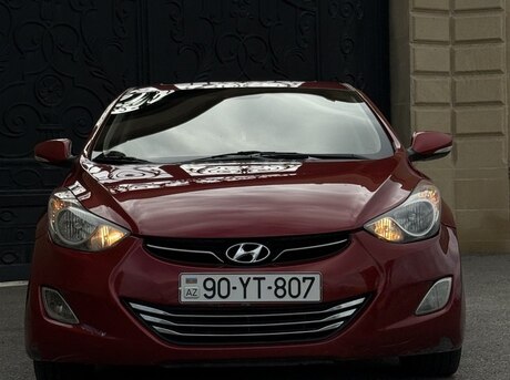 Hyundai Elantra 2011